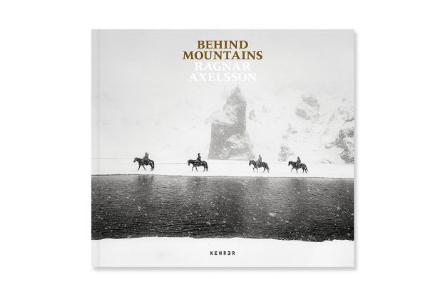 ragnar axelsson behind mountains 01